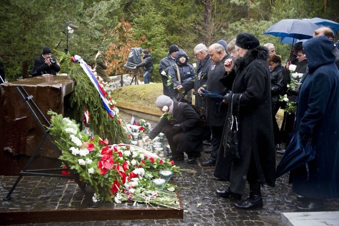 Katyń: 71 rocznica sowieckiej zbrodni