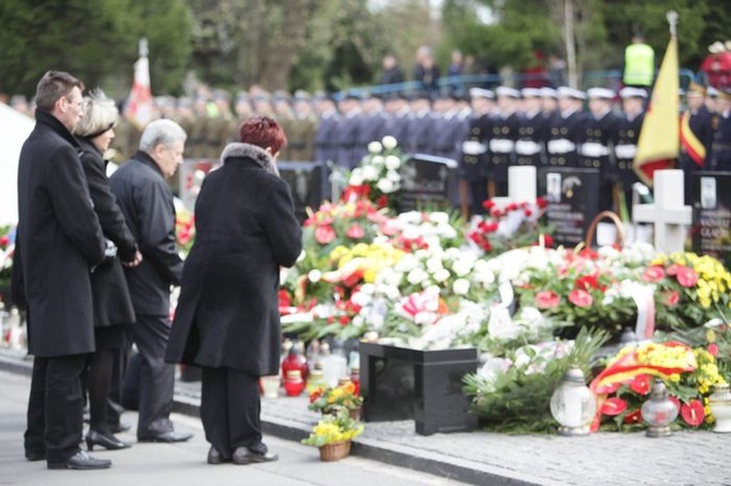 Oficjalne uroczystości na Powązkach