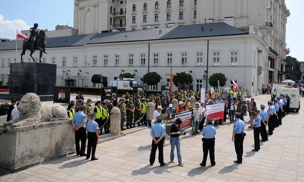 Jest koncepcja pomnika na Krak. Przedmieściu