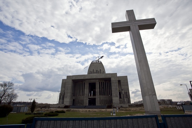 Trwają przygotowania do zawieszenia portretu JP II