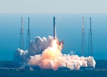 Start rakiety SpaceX w 2010 r.