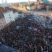 Koncert patriotyczny na placu Zamkowym