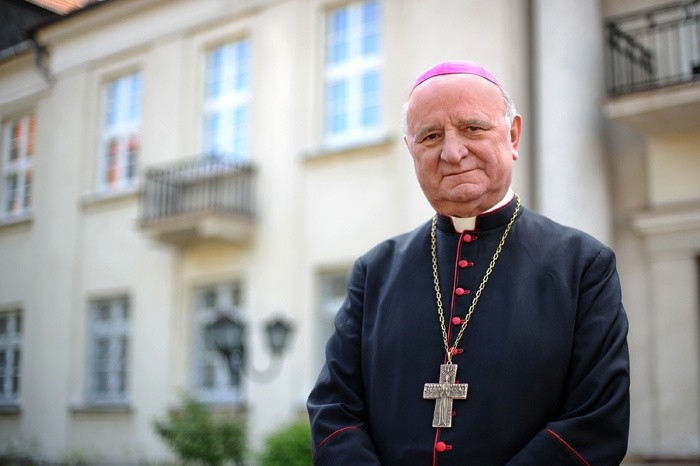 Biskup o strachu polityków