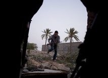 Libia: Rakietami w Misratę