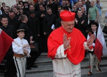 Kard. Nycz zna blaski i cienie Kościoła