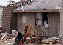 USA: dzień żałoby po ofiarach tornad