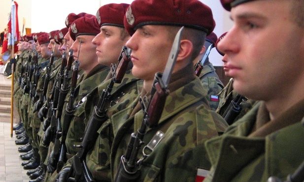 Uganda: Polska na czele operacji UE?