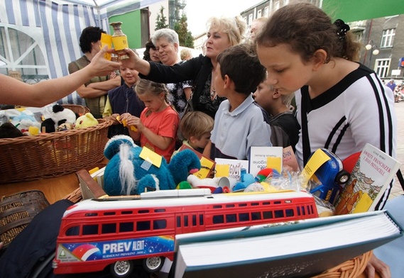 Szkolne loterie to też hazard?