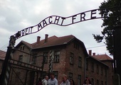 "Arbeit macht frei" pospawane