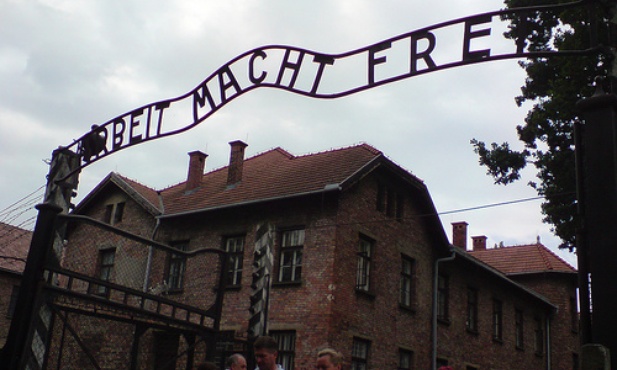 "Arbeit macht frei" pospawane