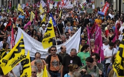 Francja: Demonstracja przeciwko szczytowi G8