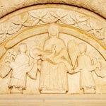 Portal z XII wieku