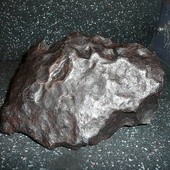Uniwersytet kupił meteoryt
