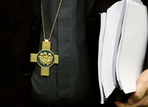 Watykan konsekwentnie dąży do oczyszczenia Kościoła z nadużyć seksualnych duchownych 