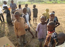 Sierra Leone: koronawirus potęguje napięcia