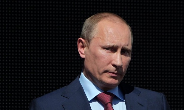 Putin łasi się do Polski