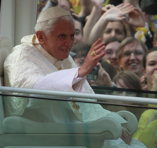 Benedykt XVI i młodzież