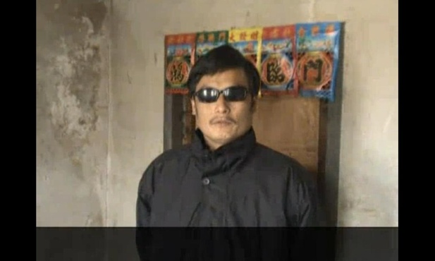 Chiny: Niewidomy  obrońca życia uciekł do ambasady USA. Co dalej?