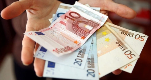 Najpierw reformy, potem pomoc dla Grecji
