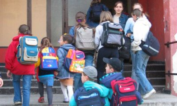 Tornistry pełne uśmiechów