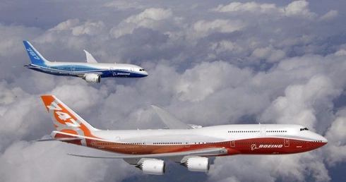 Dreamliner wyląduje w Warszawie 