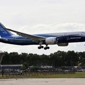 Dreamliner wylądował w Warszawie