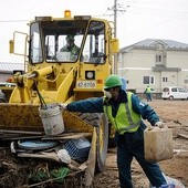 Japonia: Ofiary trzęsienia ziemi wcąż w potrzebie