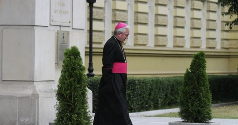 Złożyć karty w duchu odpowiedzialności