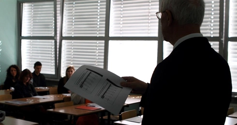 Co trzeci nauczyciel straci pracę?
