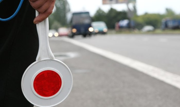Policja otwiera szerzej drzwi