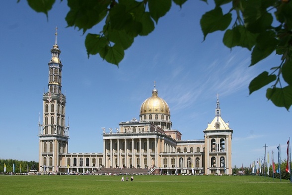 Licheń - sanktuarium dla potrzebujących