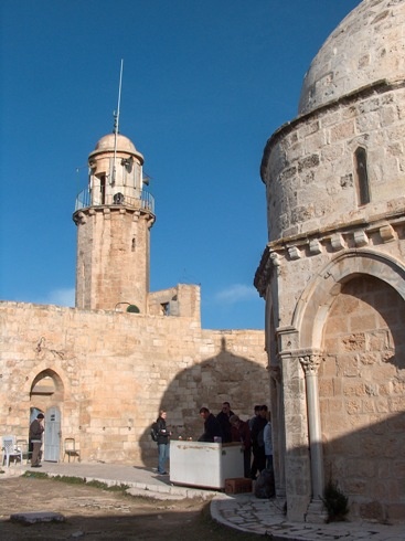Minaret meczetu wniebowstąpienia