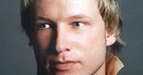 Breivik chce zeznawać "w mundurze"