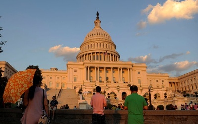 USA: Senat zgodził się na podniesienie limitu długu