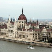 Protest przeciwko nowej ustawie o Kościołach