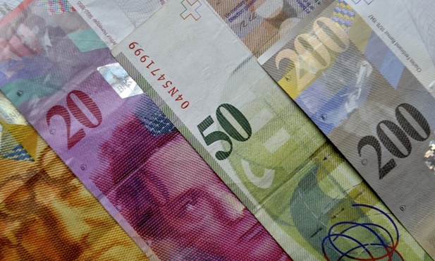 Szwajcarski frank po 3,98 zł