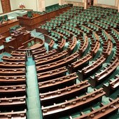 Sejm znowelizował ustawę o SKOK-ach