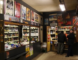 Po co nam tyle monopolowych?