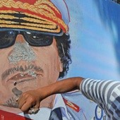 Kadafi wciąż groźny