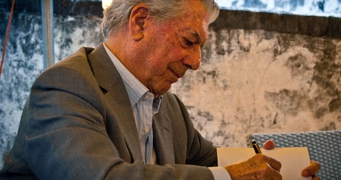 Noblista-agnostyk: Zachód potrzebuje katolicyzmu, by przetrwać