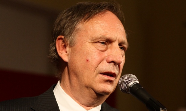 Piesiewicz rezygnuje