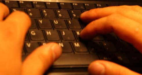 Atak hakerów na portale samorządowe