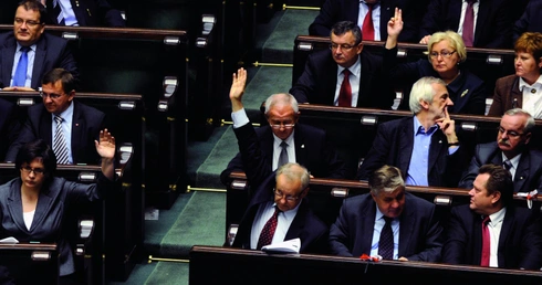Sejmowe głosowanie  nad projektami ustaw bioetycznych.