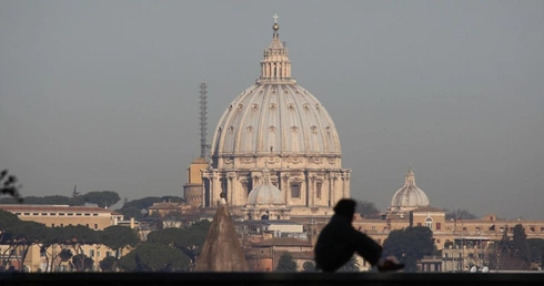 Watykan: nie było tuszowania