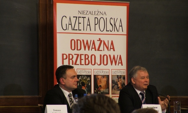 Telewizja publiczna cenzuruje media?