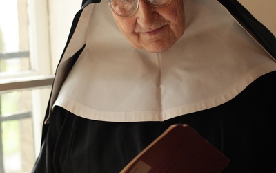 S. Sabina, benedyktynka, w 1954 r., podczas akcji „X-2”, wraz z całym klasztorem została wywieziona ze Staniątek do Alwerni