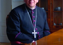 Bp Stanisław Budzik