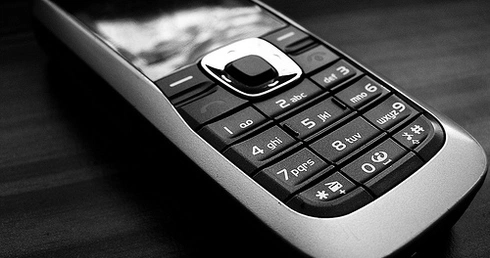 Ilu z nas podsłuchują?