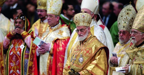 Hierarchowie z wszystkich Kościołów wschodnich pozostających w unii z Rzymem uczestniczyli w otwarciu poświęconego im synodu.