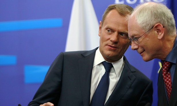 Tusk przeciw dwom klubom